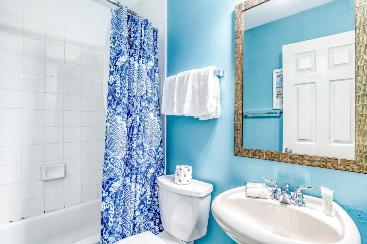 Azure Breeze Apartment Duck Key Exterior photo